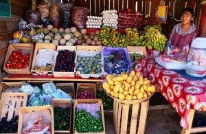 Roadside fruit and vegetable stall in Oaxaca, Mexico. Image by Greg Elms / Lonely Planet Images / Getty Images.